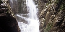 Salto de agua en el Barranco de Olhadubie