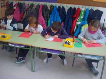 2016_12_Segundo realizando una Tarjeta navideña 7