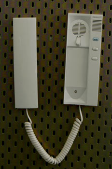 Teléfono terminal de vivienda, portero automático II