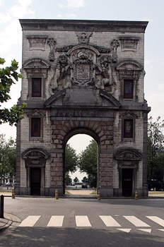 Waterpoort op de Gillisplaats-Vlaamsekaai, Amberes, Bélgica
