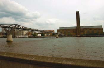 Tate Modern y Millenium Bridge, Londres