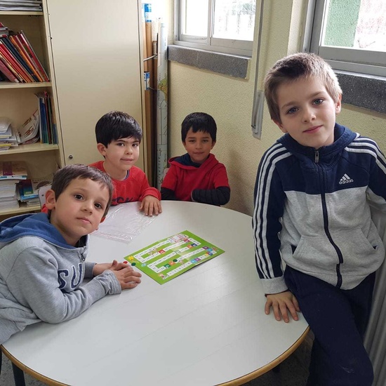 2020_02_28_Juego Manipulativos en 1º_CEIP FDLR_Las Rozas 12