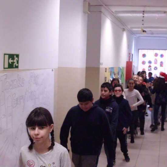 NOS FELICITAMOS NAVIDAD EN EL HOSTOS 11