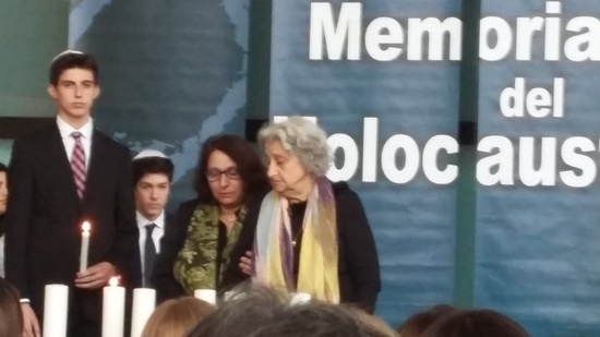 La superviviente del Holocausto Dña. Annette Cabelli