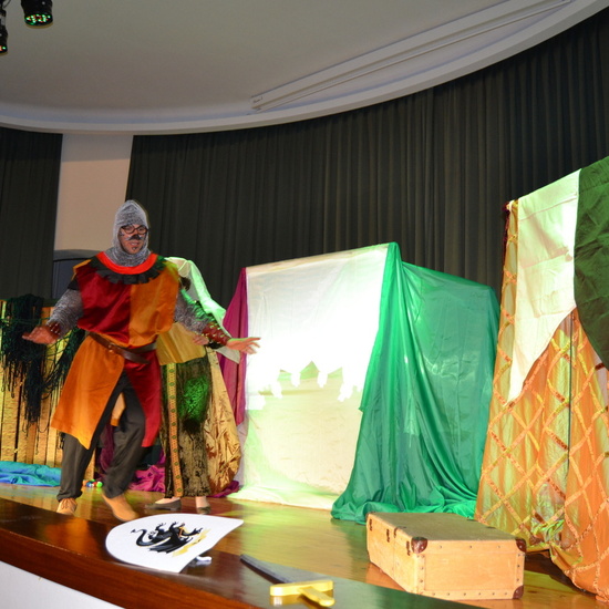 TEATRO LA CHARLOJA. “KAMELOT” 37