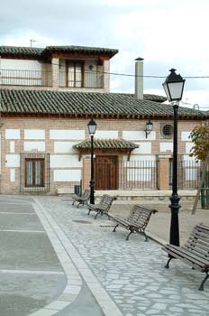 Plaza Mayor de Tielmes, Comunidad de Madrid