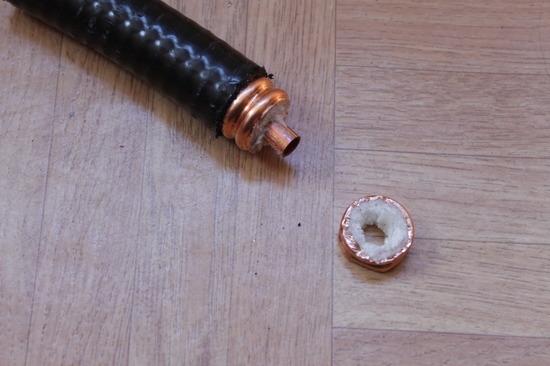 Cable coaxial corrugado para frecuencias de 6 a 8 Ghz