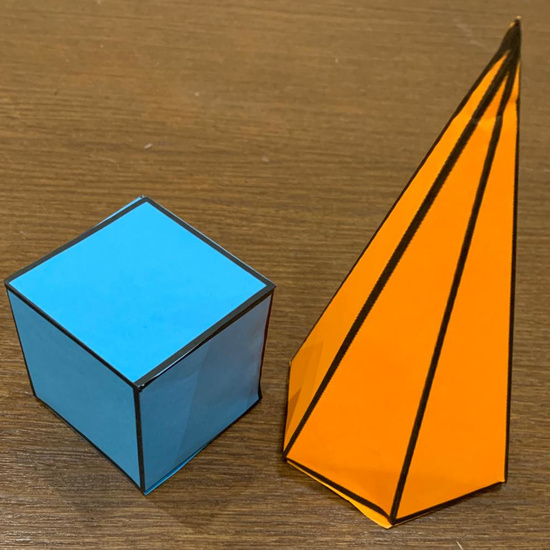 prima y piramide Juan A masedo