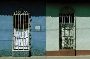 Ventana enrejada, Cuba