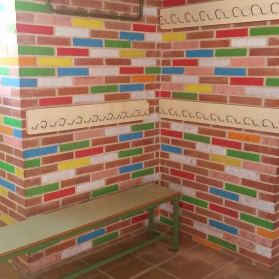 Infantil. Hall de entrada.