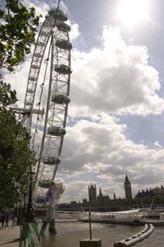 London Eye y Houses of Parliament