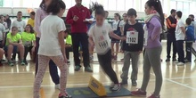 Jugando al atletismo. Curso 2016-17