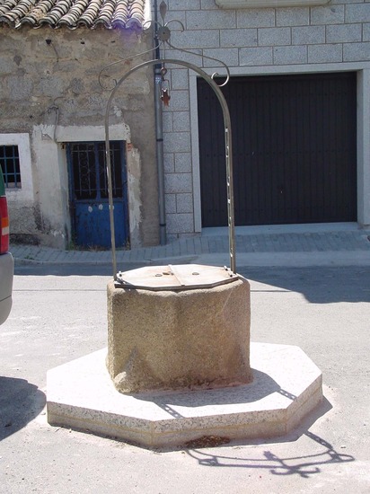 Pozo en Fresnedillas de la Oliva