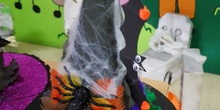 Curso decoración sombreros de bruja 9