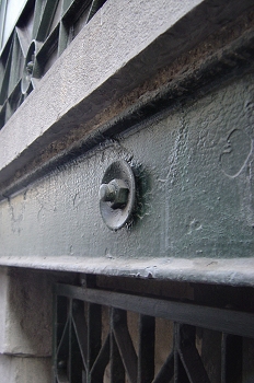 Detalle ensamblado de la estructura del mercado central de Zarag