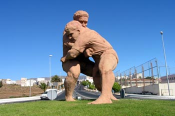 Monumento a la lucha canaria. Vecindario