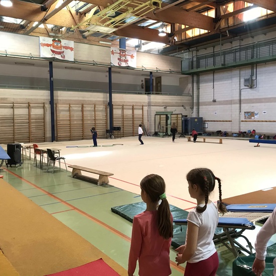 3º A Y B - SALIDA AL POLIDEPORTIVO 