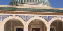 Patio, Mausoleo de Habib Bourguiba, Monastir, Túnez