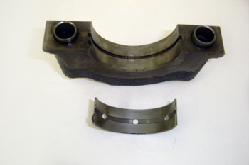 Semicojinete de bancada y casquillo antifricción