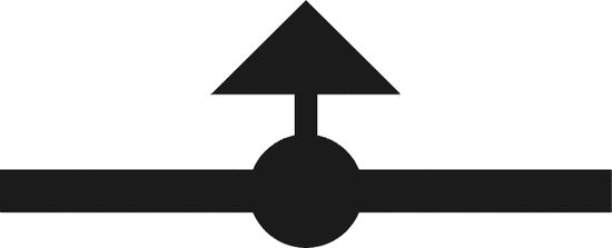 Boca de incendios sobre el suelo