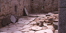 Molino de piedra abandonado