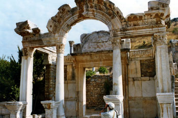 Templo de Adriano, éfeso, Turquía