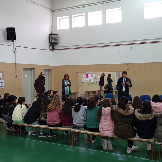 Visita del Alcalde de Torrejón de Ardoz al CEIP Andrés Segovia 1