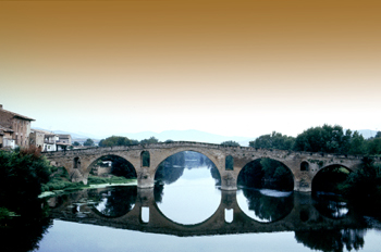 Puente medieval, Puente la Reina, Navarra