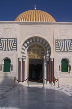 Entrada, Mausoleo de Habib Bourguiba, Monastir, Túnez