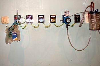 Conexiones de Suero, Oxigeno en  Quirofano