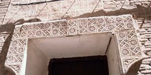 Detalle de un dintel en el barrio judío de Toledo
