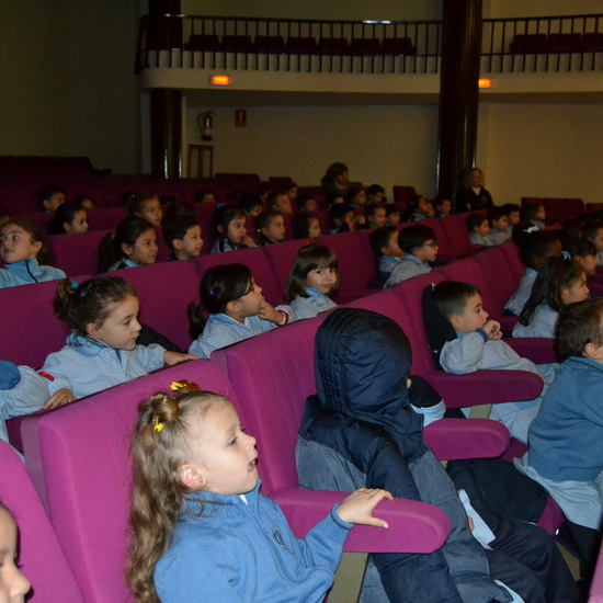 TEATRO LA CHARLOJA. “KAMELOT” 26