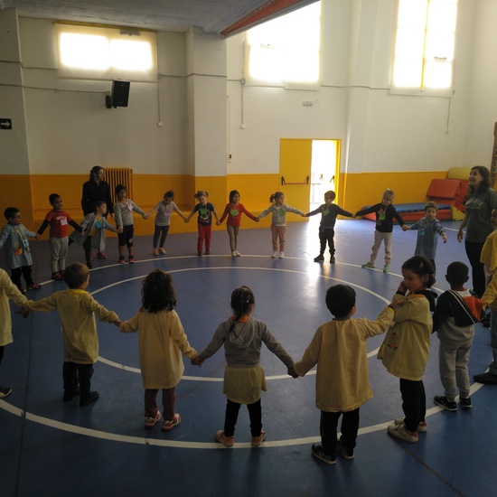 Jornadas Culturales. Musica y Movimiento. Infantil 3