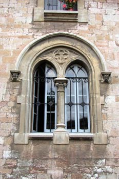 Ventana de estilo gótico
