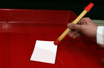 Introduciendo el papel expuesto