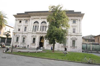 Biblioteca universitaria, Pisa