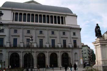 Plaza de Isabel II, Madrid