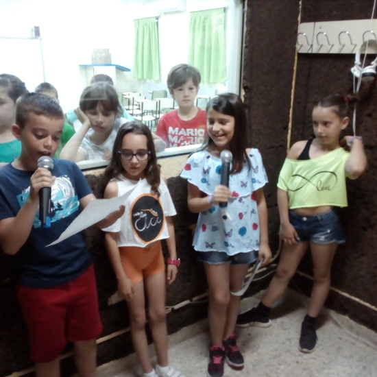 PROGRAMA DE RADIO 18