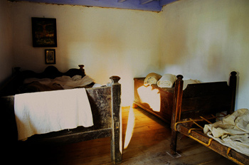 Casa de campesinos (s.XIX): Dormitorio, Museo del Pueblo de Astu