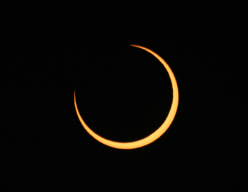 Fase central del eclipse anular 05