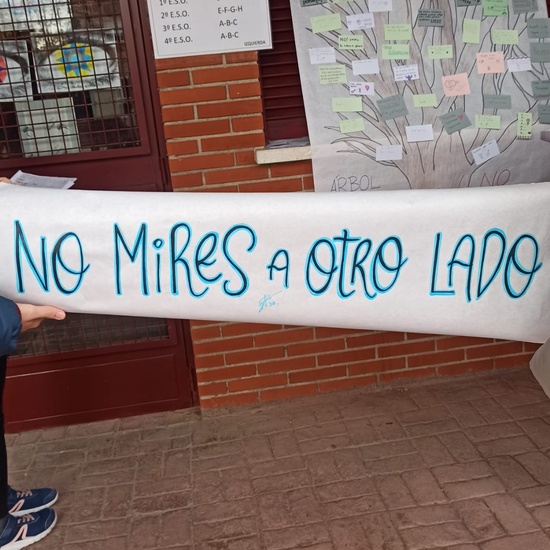 El árbol de la no violencia 2