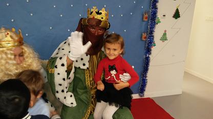 Los Reyes Magos visitan el colegio 11