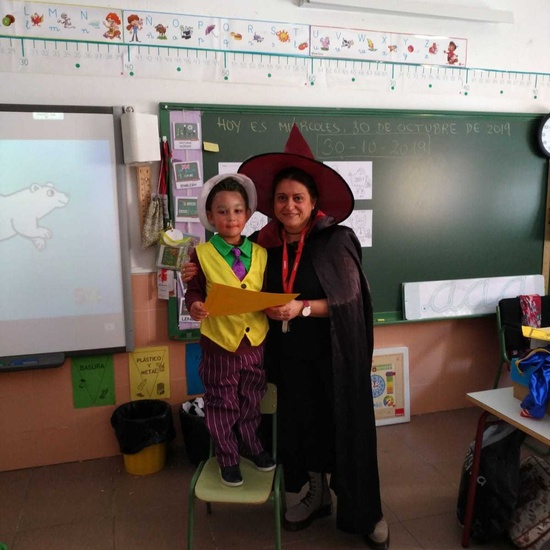 Halloween at School 40