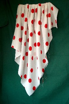 Caída de tafetán al sentido del bies