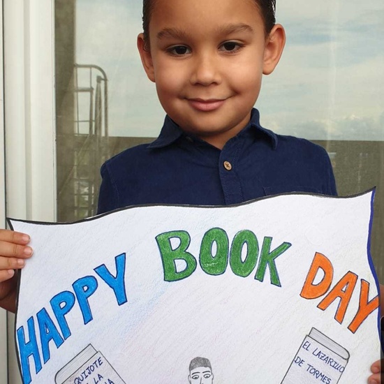 Happy Book Day - Photos 1