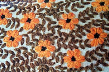 Estampado bordado a lana