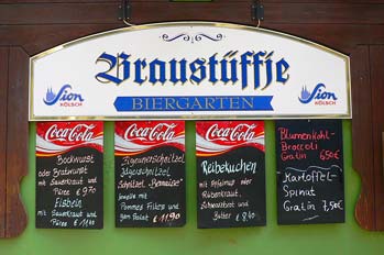 Panel con menús de cervecería, Colonia, Alemania