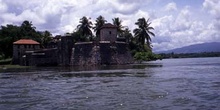Castillo de San Felipe en el río Dulce, Livingston, Guatemala