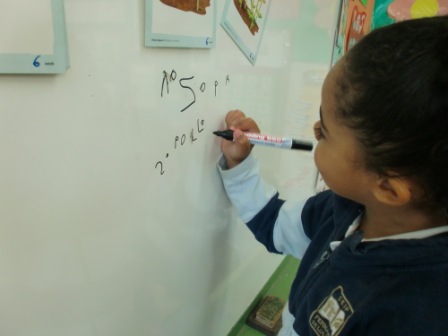 Las abejas escriben el menú escolar 7