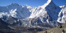 Ama Dablam y Amphu Laptse, vistos desde Chukhung